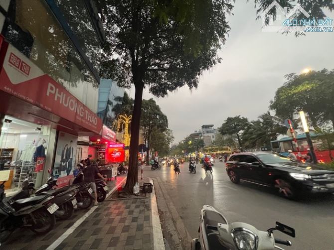 SIÊU PHẨM MẶT PHỐ LẠC LONG QUÂN-MỘT MẶT PHỐ MỘT MẶT NGÕ - GẦN LOTTE - VIEW HỒ TÂY DT