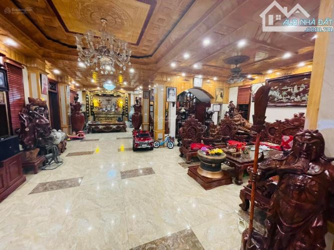 LIỀN KỀ ROSE TOWN KĐT PHÁP VÂN 120m² – 5 TẦNG THANG MÁY – NỘI THẤT NK – VỈA HÈ, Ô TÔ TRÁNH