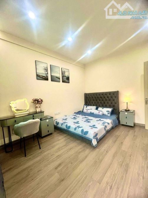 Bán chung cư N3A Lê Văn Lương căn góc 2 ngủ 2 vs full nội thất. Đối diện trường Ngôi Sao