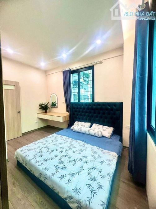 Bán chung cư N3A Lê Văn Lương căn góc 2 ngủ 2 vs full nội thất. Đối diện trường Ngôi Sao