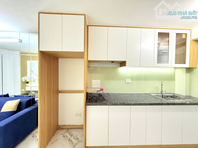 5.95 TỶ – 21/25M2 – 5 TẦNG- GIẾNG MỨT – BẠCH MAI – HAI BÀ TRƯNG