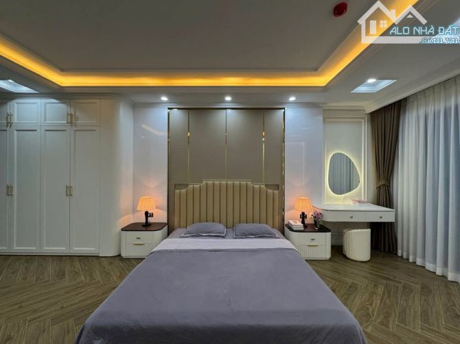 8 tầng thang máy phân lô Vĩnh Phúc, oto tránh đỗ vỉa hè xây mới 48m2 đa kdoanh.Giá 28.8 tỷ