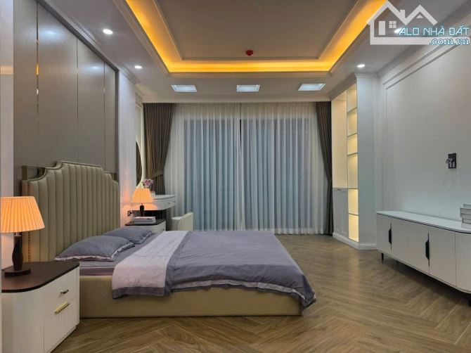 8 tầng thang máy phân lô Vĩnh Phúc, oto tránh đỗ vỉa hè xây mới 48m2 đa kdoanh.Giá 28.8 tỷ