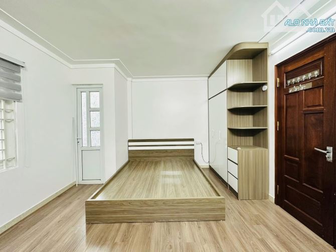 BÁN NHÀ THUỴ KHUÊ - 40m2 2 THOÁNG - 20m Ra PHỐ - FULL NỘI THẤT - Ở SƯỚNG - 8.5 TỶ