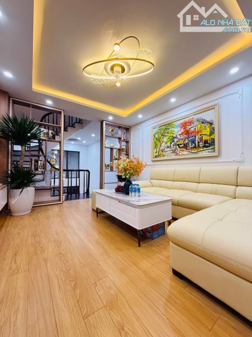 QUÁ ĐẸP NHÀ PHỐ KHƯƠNG HẠ-THANH XUÂN DT38Mx5T- Ô TÔ ĐỖ CỔNG-MỚI ĐẸP GIÁ 9.85 TỶ