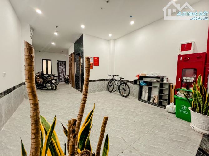 SIÊU PHẨM NHÀ PHỐ NGUYỄN ĐỨC CẢNH -7T THANG MÁY-16 PHÒNG-DÒNG TIỀN 80TR/TH-GIÁ 16.5 TỶ