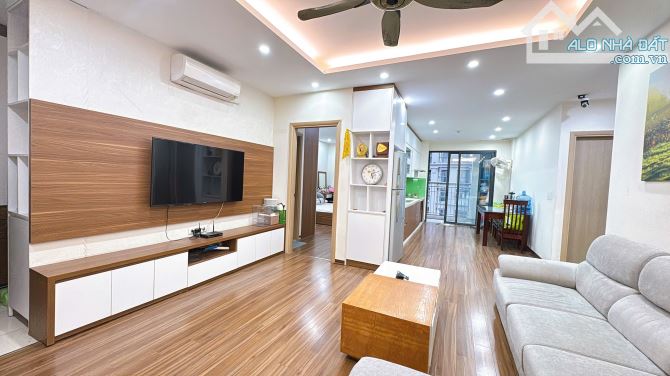 Bán căn hộ cao cấp CC 87 Lĩnh Nam - New Horizon City, 102m2, 3 ngủ, full nội thất, SĐCC