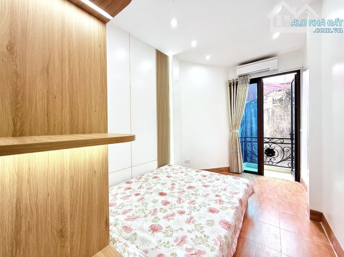 5.95 TỶ – 21/25M2 – 5 TẦNG- GIẾNG MỨT – BẠCH MAI – HAI BÀ TRƯNG