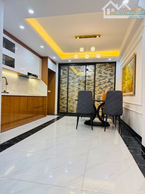 QUÁ ĐẸP NHÀ PHỐ KHƯƠNG HẠ-THANH XUÂN DT38Mx5T- Ô TÔ ĐỖ CỔNG-MỚI ĐẸP GIÁ 9.85 TỶ