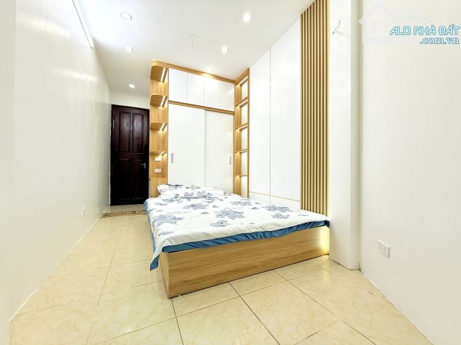 5.95 TỶ – 21/25M2 – 5 TẦNG- GIẾNG MỨT – BẠCH MAI – HAI BÀ TRƯNG