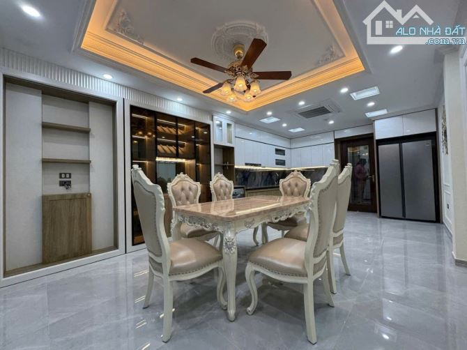 8 tầng thang máy phân lô Vĩnh Phúc, oto tránh đỗ vỉa hè xây mới 48m2 đa kdoanh.Giá 28.8 tỷ