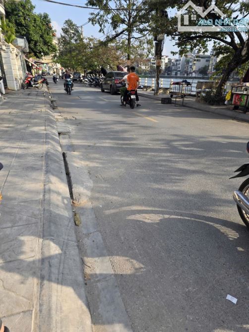 CHO THUÊ NGUYÊN CĂN MẶT PHỐ BỒ ĐỀ – VIEW HỒ – 165M² – 30TR/TH - 3