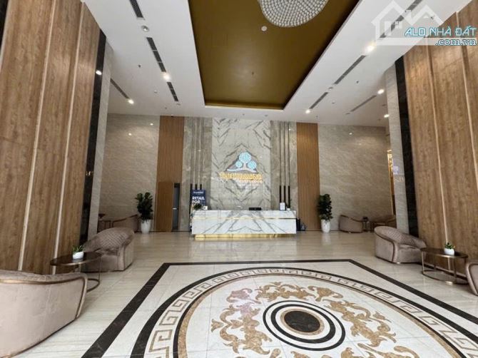 BÁN GẤP NHÀ ĐẸP ĐÓN TẾT - CCCC 25 LÊ VĂN LƯƠNG - TẦNG TRUNG - HƯỚNG TÂY NAM - 105M 3 NGỦ