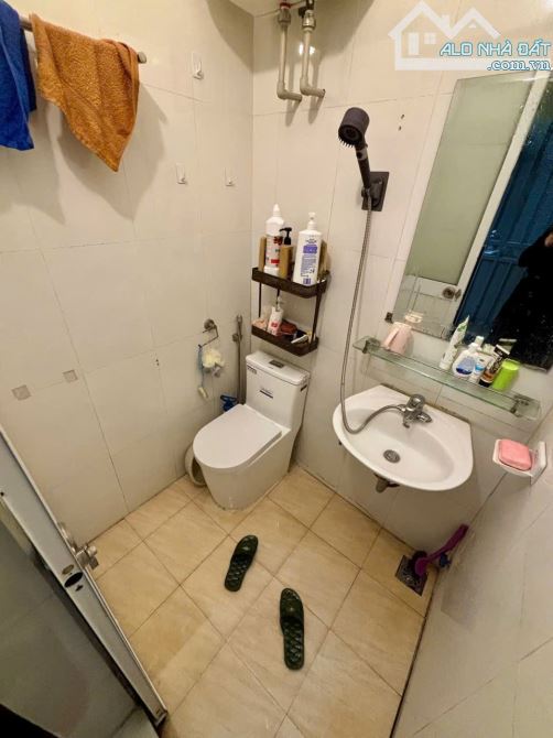 NHÀ Ở NGAY PHỐ BẠCH ĐẰNG – 22M – 3 TẦNG – 2 TỶ