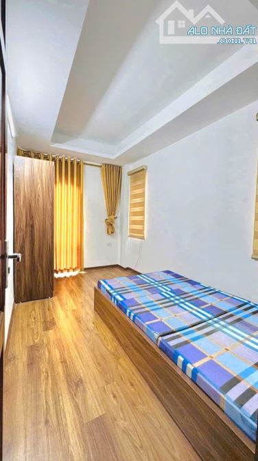 NHÀ PHỐ VŨ TÔNG PHAN Ô TÔ VÀO NHÀ DỪNG ĐỖ,NGÕ THÔNG -KINH DOANH DT57Mx7T- GIÁ 14.5 TỶ