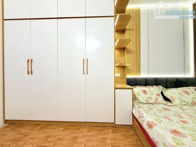 5.95 TỶ – 21/25M2 – 5 TẦNG- GIẾNG MỨT – BẠCH MAI – HAI BÀ TRƯNG