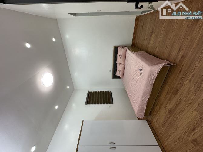 Hàng hiếm giá đầu tư, Trần Khát Chân, 32m - 4 tầng, 70m mặt phố - 7.35 tỷ