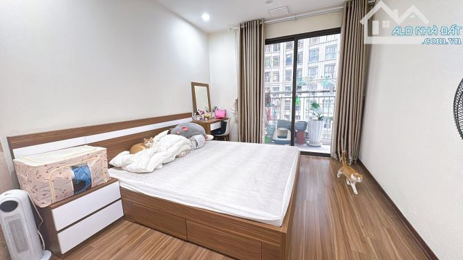 Bán căn hộ cao cấp CC 87 Lĩnh Nam - New Horizon City, 102m2, 3 ngủ, full nội thất, SĐCC