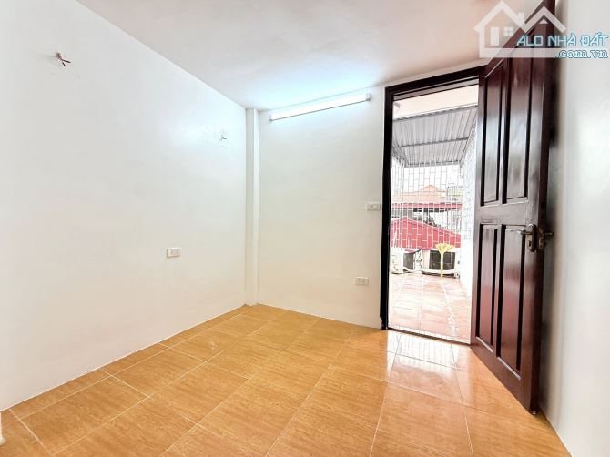 5.95 TỶ – 21/25M2 – 5 TẦNG- GIẾNG MỨT – BẠCH MAI – HAI BÀ TRƯNG