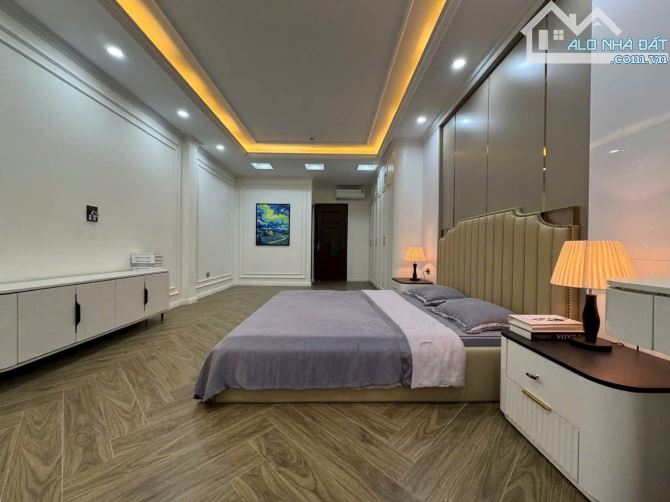 8 tầng thang máy phân lô Vĩnh Phúc, oto tránh đỗ vỉa hè xây mới 48m2 đa kdoanh.Giá 28.8 tỷ