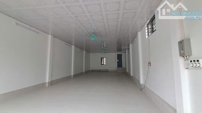 CHO THUÊ NGUYÊN CĂN MẶT PHỐ BỒ ĐỀ – VIEW HỒ – 165M² – 30TR/TH - 9