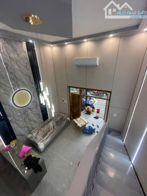 AN TRUNG ĐÔNG1- NGAY CẠNH CẦU RỒNG- SÁT VÕ VĂN KIỆT