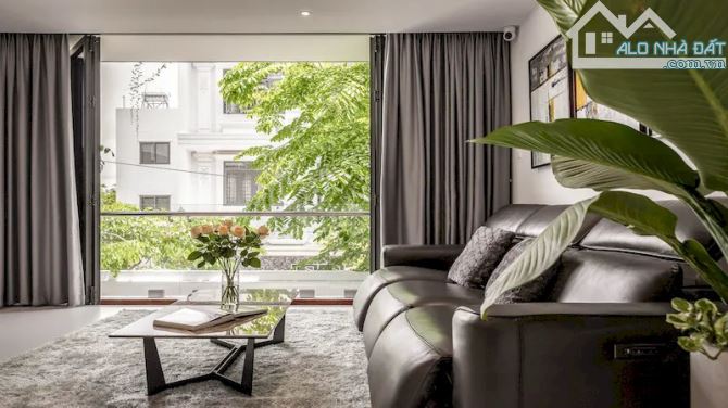 NHÀ LẠC LONG QUÂN, 45M2, NGÕ Ô TÔ THÔNG, TẶNG NỘI THẤT GIÁ 14,5 TỶ