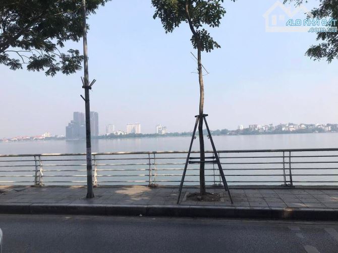 VÕNG THỊ ĐẤT ĐẸP 50 M RA HỒ TÂY .ĐƯỜNG RỘNG . THÔNG SỐ ĐẸP DT 170 M2 .MT 12 M .47.5 TỶ