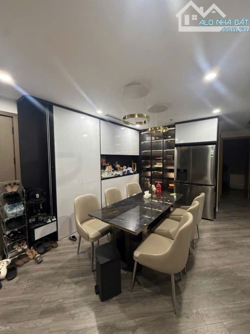 Bán CC Packexim Phú Thượng - Full Nội Thất Có Gu - 134M - 3PN - 2WC - 2 Lô Gia - 9.7 Tỷ