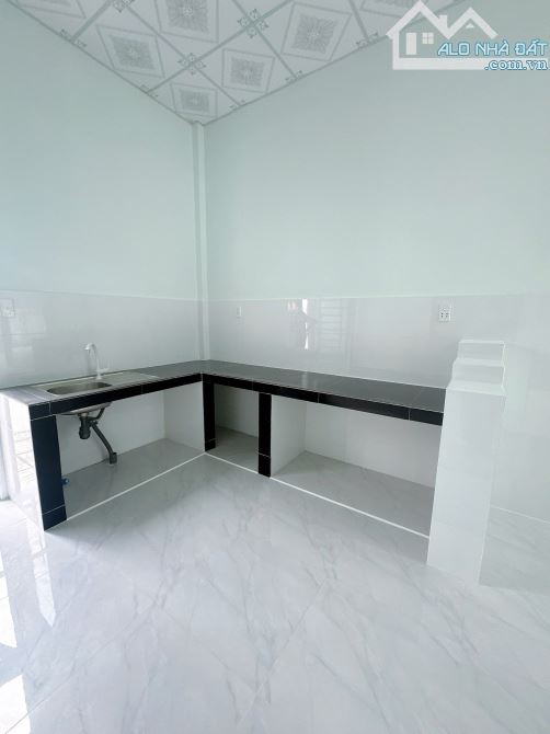 Bán nhà mới xây,thổ cư 100%,có chủ quyền nhà tại TP Bến Tre.Gía 1,3 tỷ - 2