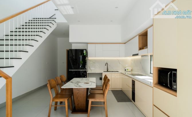 BÁN NHÀ MỚI PHÚ THƯỢNG, NGÕ Ô TÔ THÔNG, LÔ GÓC, TẶNG NỘI THẤT 12 TỶ