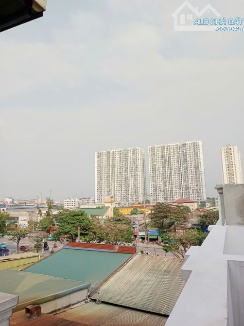 Bán Nhà Hoàng Mai 33m 5tầng mặt ngõ, cách trục chính Giải Phóng-Ngọc Hồi 20m