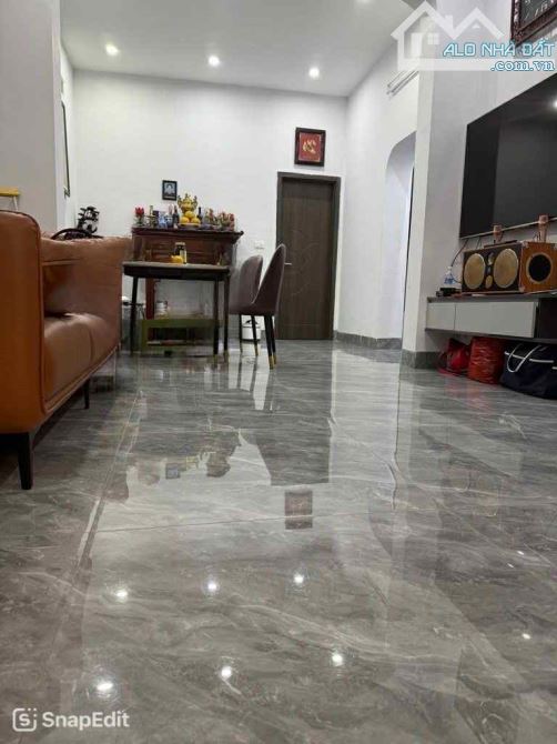 TẬP THỂ LÝ NAM ĐẾ - TRUNG TÂM HOÀN KIẾM - PHỐ VIP QUÂN ĐỘI - GIÁP DANH BA ĐÌNH , TÂY HỒ