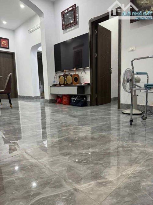 TẬP THỂ LÝ NAM ĐẾ - TRUNG TÂM HOÀN KIẾM - PHỐ VIP QUÂN ĐỘI - GIÁP DANH BA ĐÌNH , TÂY HỒ