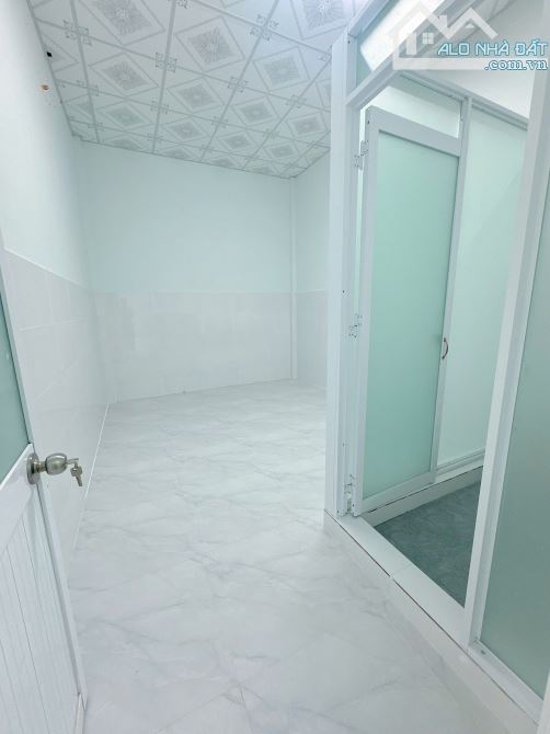 Bán nhà mới xây,thổ cư 100%,có chủ quyền nhà tại TP Bến Tre.Gía 1,3 tỷ - 5