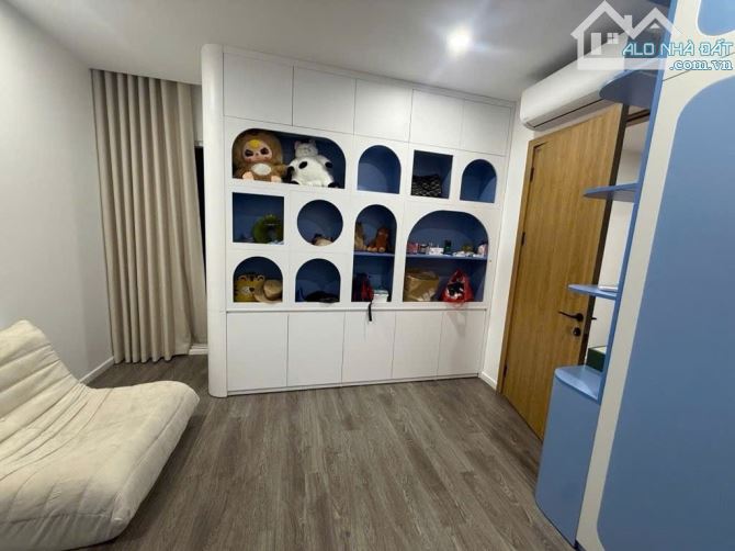 Bán CC Packexim Phú Thượng - Full Nội Thất Có Gu - 134M - 3PN - 2WC - 2 Lô Gia - 9.7 Tỷ