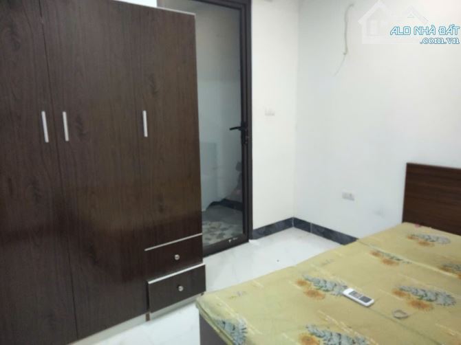 Cho thuê căn hộ cc 2 ngủ,50m²,đầy đủ đồ,ngõ rộng oto vào được Ngõ 165 Quan Nhân,Thanh Xuân