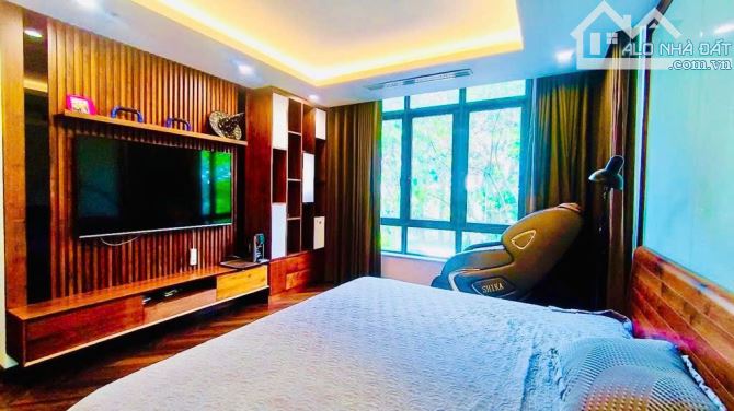 MẶT PHỐ ĐỐNG ĐA - DT 183M - CHÀO 58,5TỶ- KINH DOANH MỌI LOẠI HÌNH