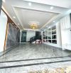 Bán nhà Mặt Đường Ngô Gia Tự, xây mới có thang máy