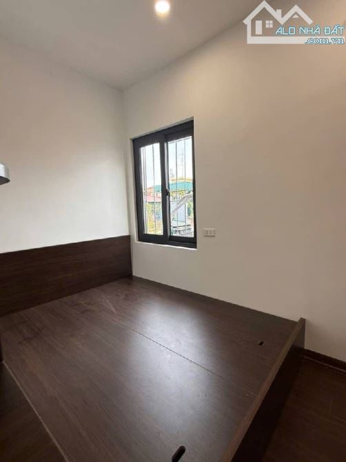 HÀNG HIẾM TT PHỐ CẢM HỘI DT54M,2 NGỦ-VỊ TRÍ ĐẮC ĐỊA 10 RA PHỐ CẢM HỘI GIÁ 3.68 TỶ