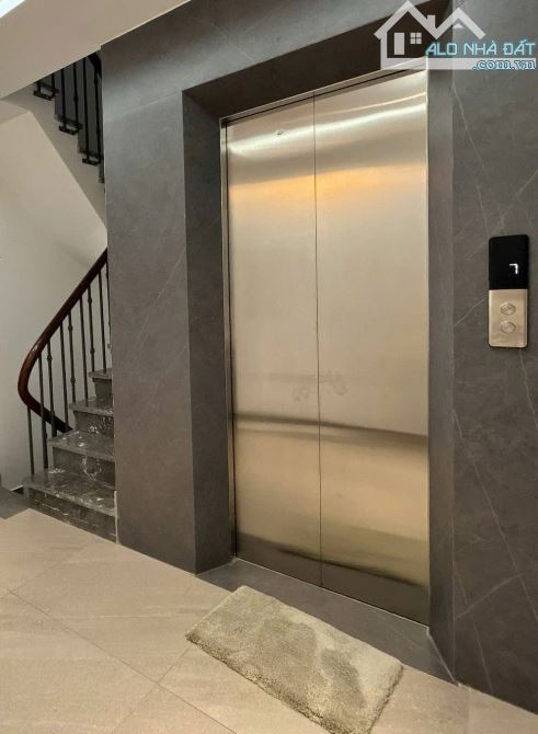 ĐÓN ĐƯỜNG VÀNH ĐAI 2.5, PHÂN LÔ Ô TÔ TRÁNH, 6T THANG MÁY, 48m2, Khương Trung, Thanh Xuân