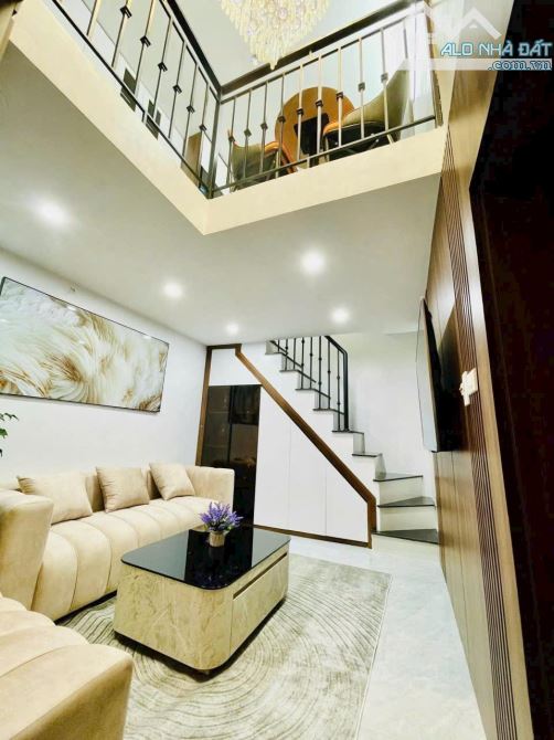 ĐÁNG TIỀN NHẤT TẦM TC 7 TỶ – NHÀ 6 TẦNG FULL NỘI THẤT – PHỐ TÂY SƠN