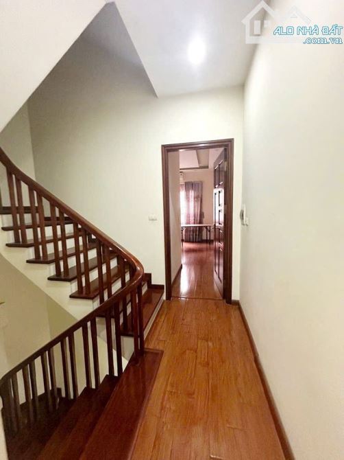 BÁN NHÀ HOÀNG QUỐC VIỆT 55m2 × 6T. HAI THOÁNG - 2 Ô TÔ TRÁNH - K.DOANH + VĂN PHÒNG CỰC TỐT