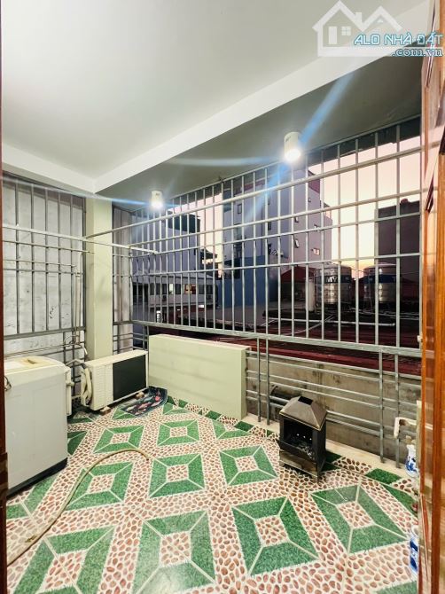 BÁN NHÀ MAI DỊCH - 30M² - 5 TẦNG - Ở SƯỚNG, ĐẦU TƯ LỜI