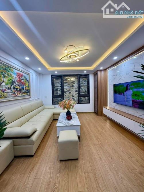 PHÂN LÔ NHÀ MỚI - 5M RA OTO NHÀ MỚI TRUNG TÂM QUẬN THANH XUÂN