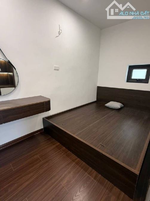 HÀNG HIẾM TT PHỐ CẢM HỘI DT54M,2 NGỦ-VỊ TRÍ ĐẮC ĐỊA 10 RA PHỐ CẢM HỘI GIÁ 3.68 TỶ