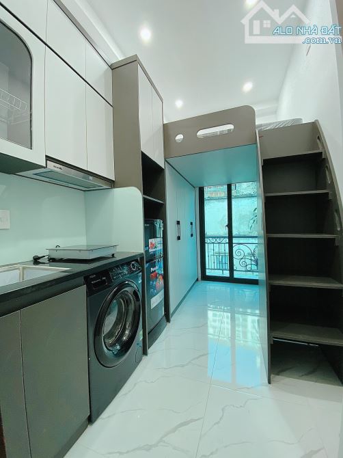 PHỐ TRƯƠNG ĐỊNH - 1 NHÀ RA PHỐ - 2 THOÁNG TRƯỚC SAU - 7 TẦNG THANG MÁY - 16 PHÒNG FULL ĐỒ