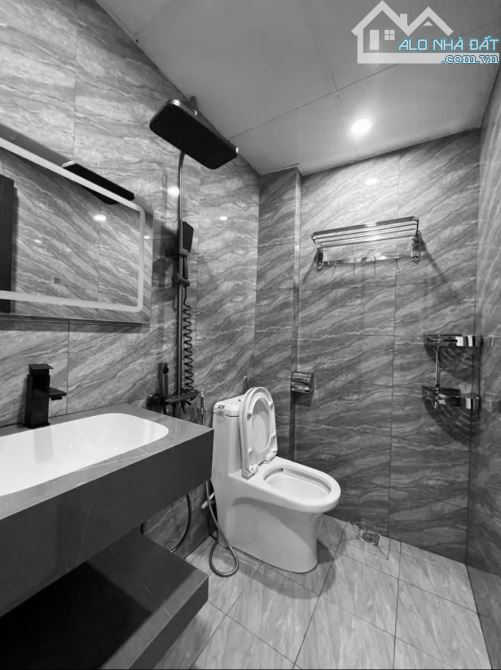 BÁN NHÀ SIÊU SIÊU HIẾM Tôn Đức Thắng – Đống Đa 41m²x4tầng giá tốt 8x tỷ