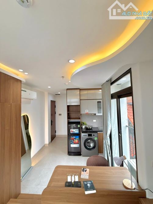 Tòa Nhà 8tầng Thang Máy Mới Tinh Nguyễn Quý Đức Thanh Xuân 105m 40Tỷ Mt5.5m Vỉa Hè Oto Trá