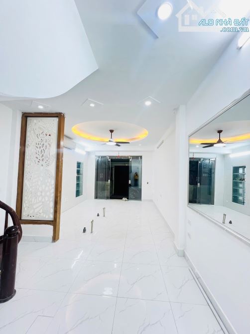 BÁN NHÀ MAI DỊCH - 30M² - 5 TẦNG - Ở SƯỚNG, ĐẦU TƯ LỜI